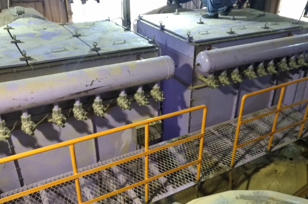 袋濾式集塵器(布管機)